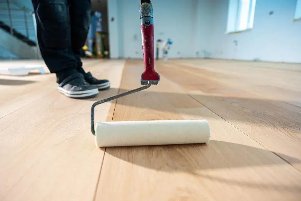 Preparação de piso: o passo essencial para garantir durabilidade da pintura